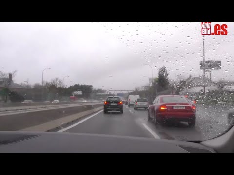 Consejos para conducir con lluvia: precaución en la carretera