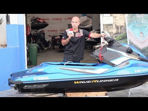 Moto de agua Yamaha WaveRunner: potencia y diversión en el agua