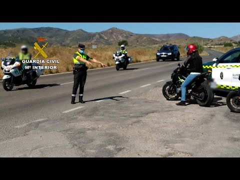 Motos camufladas de la Guardia Civil: Vigilancia discreta en carretera