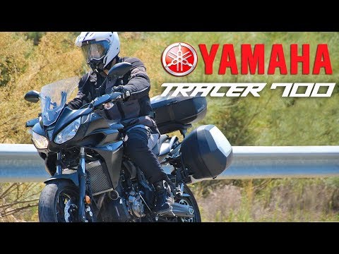 Prueba a fondo de la Yamaha Tracer 700: ¡Descubre sus características!
