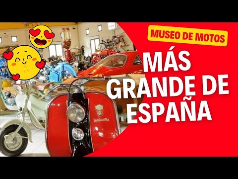 Museo de coches y motos clásicos: exhibición de vehículos históricos